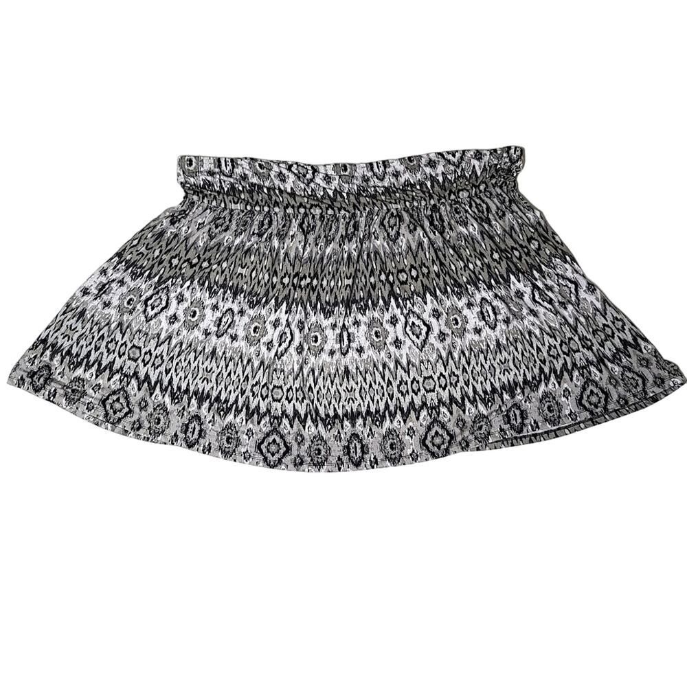 Lane Bryant grey scale geometric print pull-on circle mini skirt 26 28